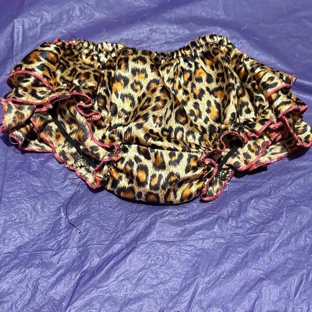 Leopard Print Ruffled diaper cover 🐆 💕🥰